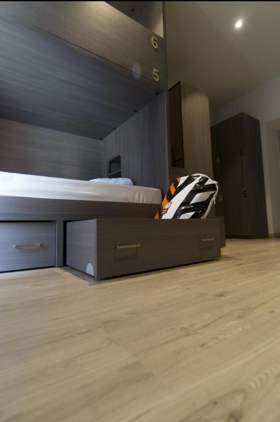 Antica Campione Rooms & Hostel Campione del Garda Ngoại thất bức ảnh